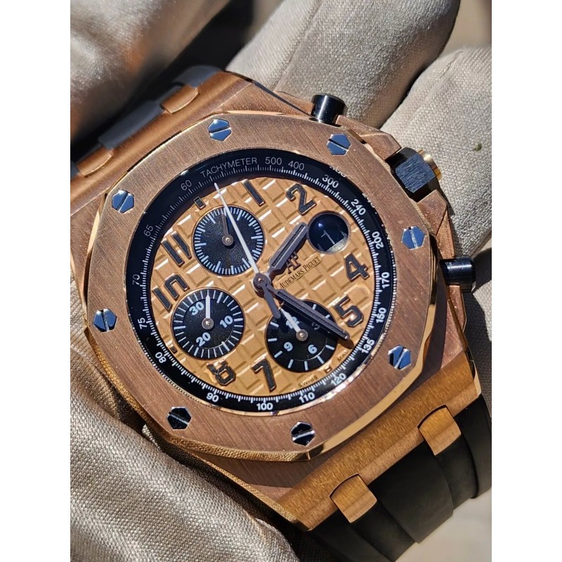 A timeless classic from the heart of the Swiss. Royal Oak Offshore